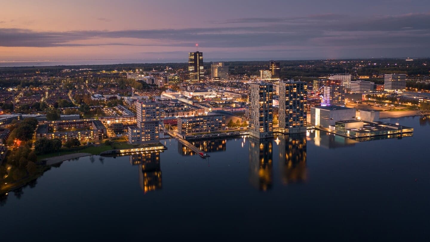 Luxe Taxi Almere