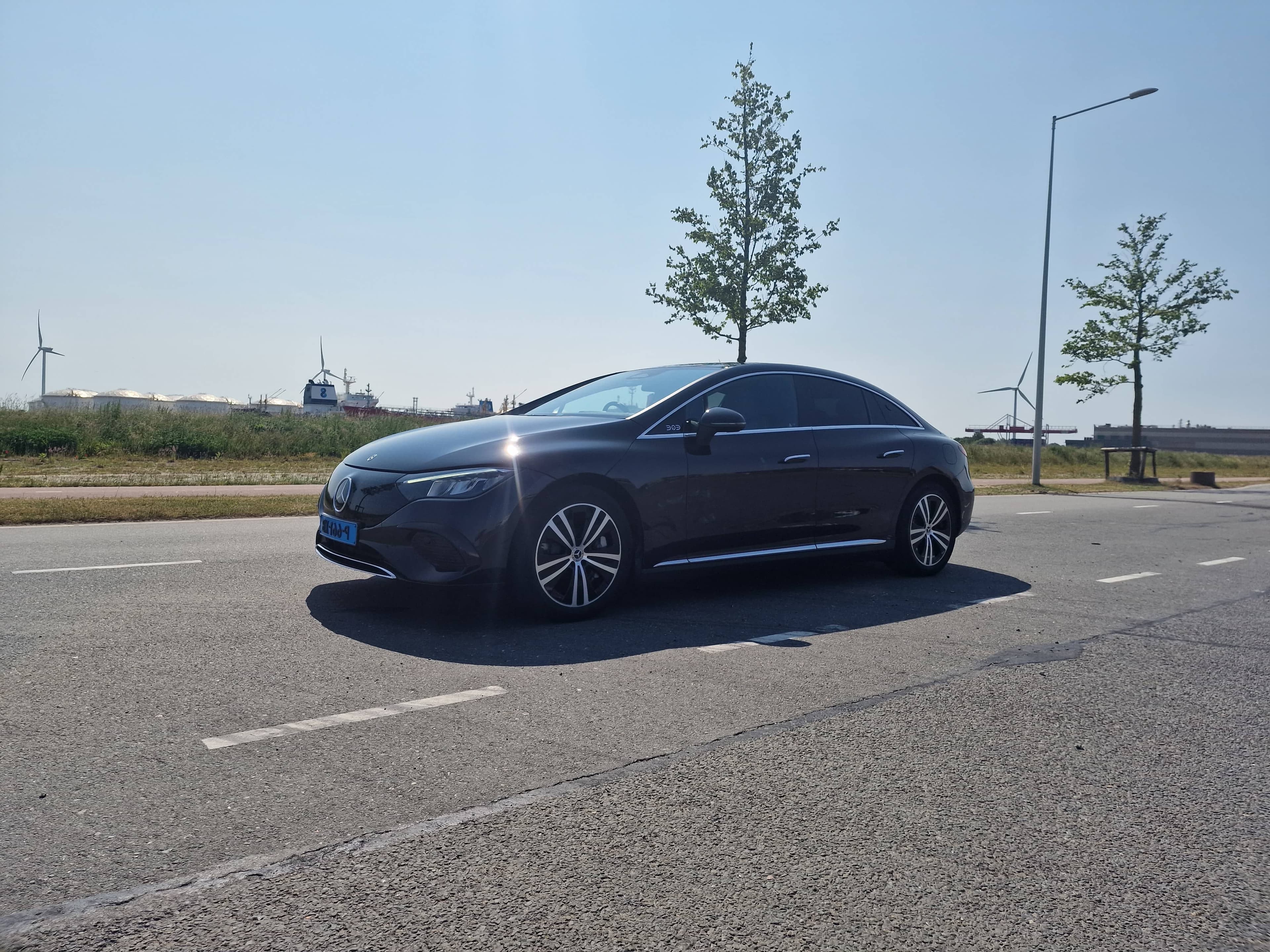 Mercedes EQE